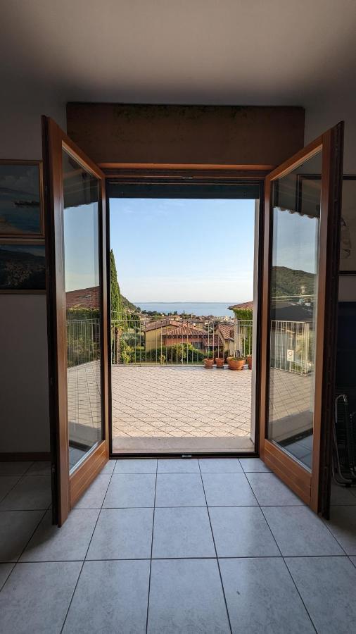 Terrazza Di Garda - Regarda Travel Γκάρντα Εξωτερικό φωτογραφία